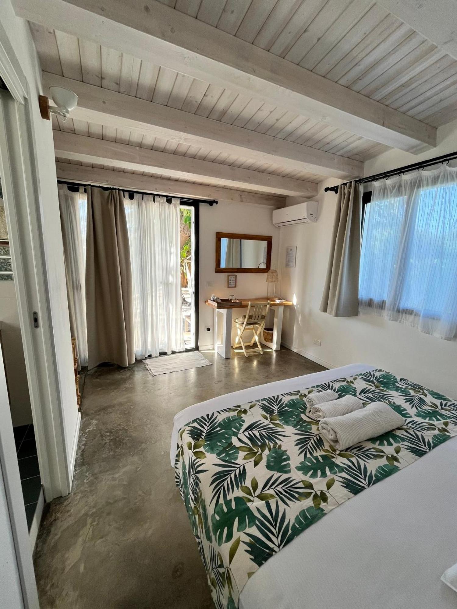 Mayana Sicily - The Suites Santa Maria Del Focallo Luaran gambar